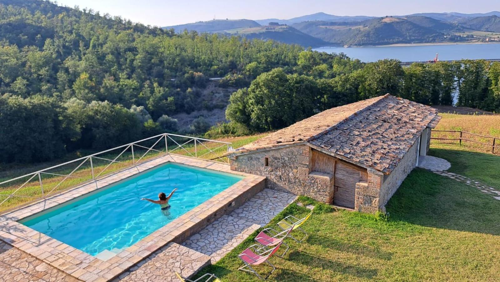 Casale Al Lago Con Piscina E Sauna Corbara  Екстериор снимка