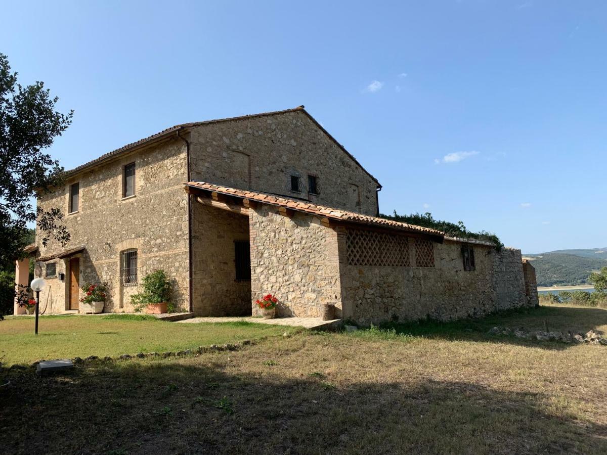 Casale Al Lago Con Piscina E Sauna Corbara  Екстериор снимка