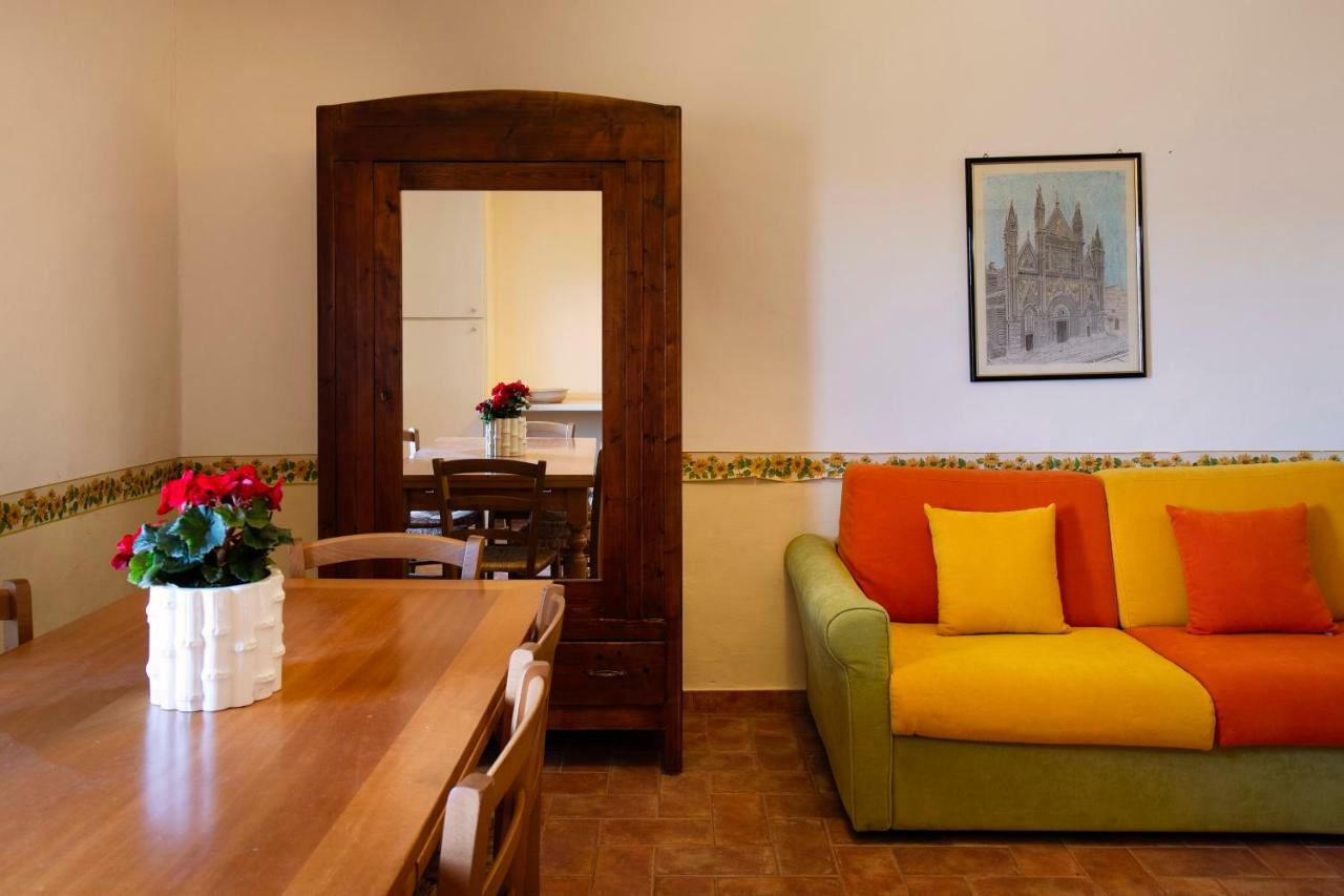 Casale Al Lago Con Piscina E Sauna Corbara  Екстериор снимка