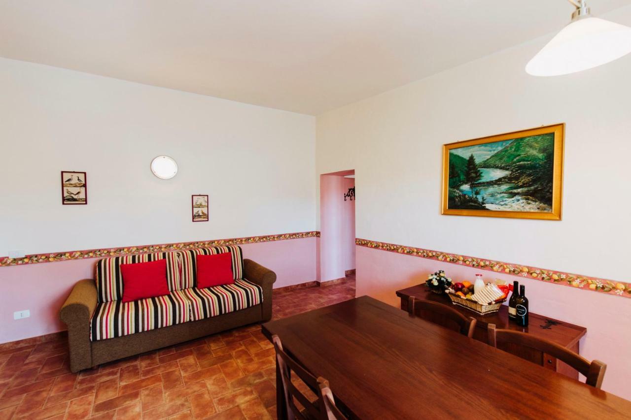 Casale Al Lago Con Piscina E Sauna Corbara  Екстериор снимка
